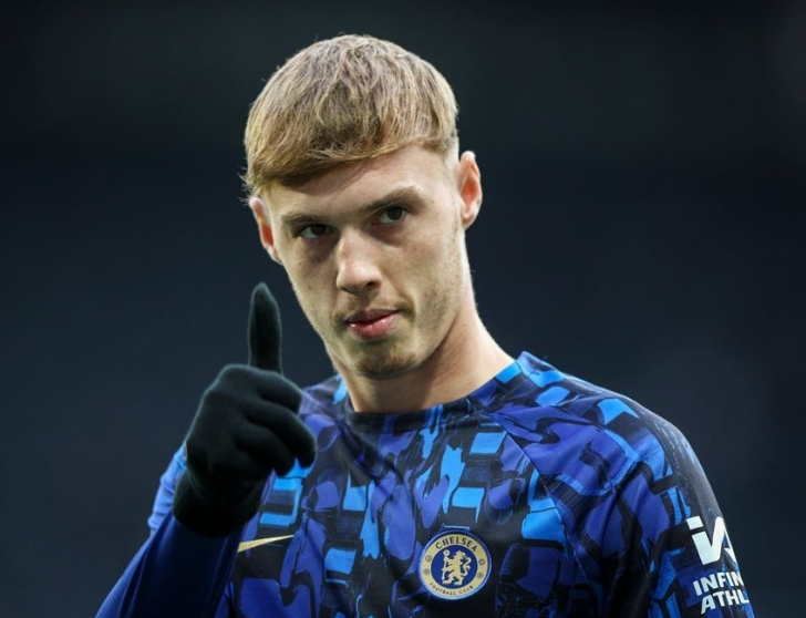 帕尔默状态起伏：切尔西核心的挑战与球队应对策略