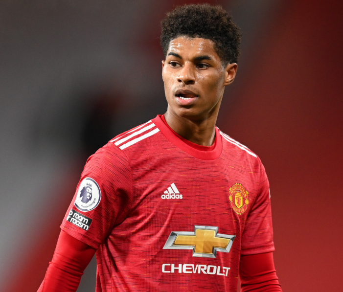 曼联转会风波：坚守底线，拒绝被巴萨拿捏